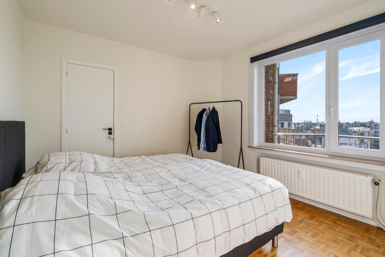 Fantastically Located Modern Apartment With Garage Available Остенде Екстериор снимка